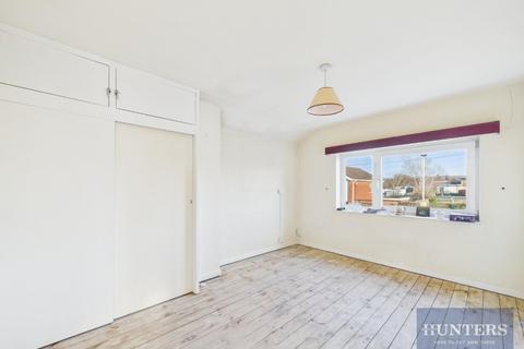 8 Hillside Close, Cheltenham, GL51 3AS