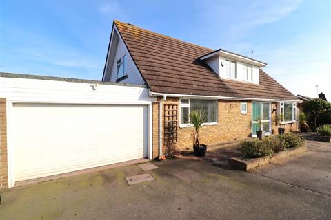 3 bedroom bungalow for sale, Firtree Close, Bexhill-on-Sea