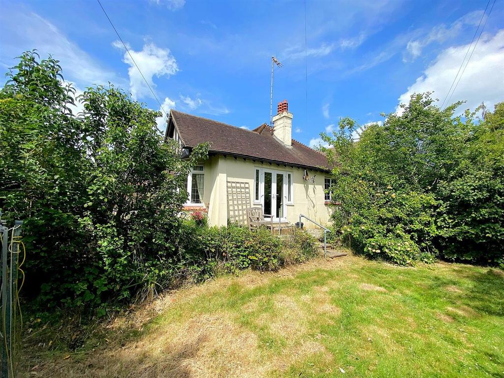 2 Sutherland ave - Gdn to use3.jpg