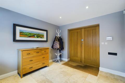 5 bedroom detached house for sale, Horncastle Road, Louth LN11