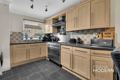 46 Braybrook, Orton Goldhay, Peterborough, PE2 5SH