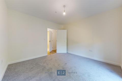 2 bedroom apartment to rent, Epping Gate, Borders Lane, Loughton IG10