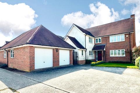 St Leonards Close, Cambridge Road, Newport, Saffron Walden, CB11