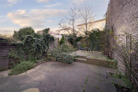 2 bedroom apartment for sale, Belgrave Gardens, St John's Wood, NW8