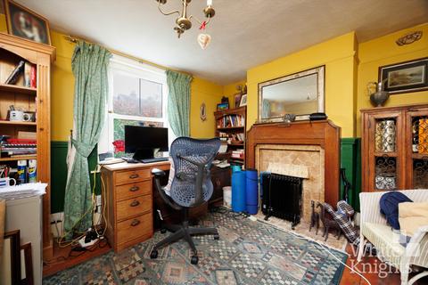 35 The Square, Spencers Wood, Reading, RG7 1BS