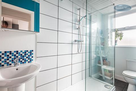 56 Whitehouse Road, Sheffield, S6 2WB