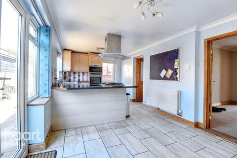 135 Ashcroft Road, Ipswich, IP1 6AE