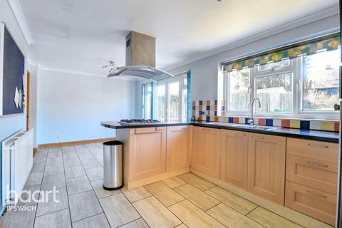 135 Ashcroft Road, Ipswich, IP1 6AE