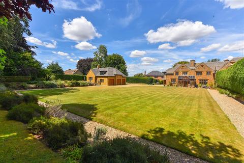 4 bedroom country house for sale, High Street, Pitsford, Northampton