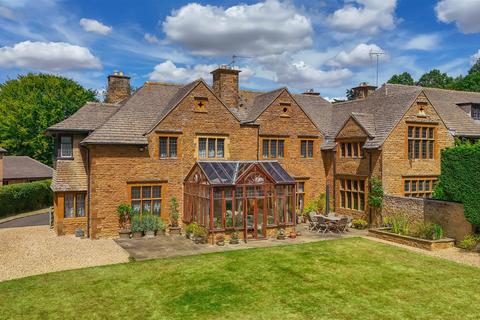 4 bedroom country house for sale, High Street, Pitsford, Northampton