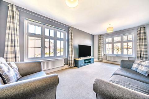 3 bedroom detached house for sale, Turnpike Drive, Evesham, WR11