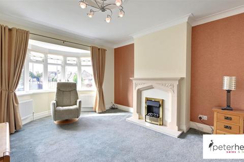 3 bedroom bungalow for sale, Crosslea Avenue, Tunstall, Sunderland