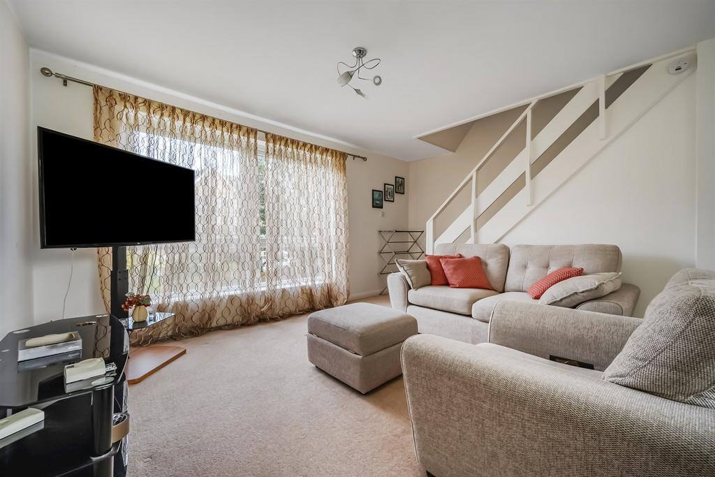 Apartment in Reading - View 2