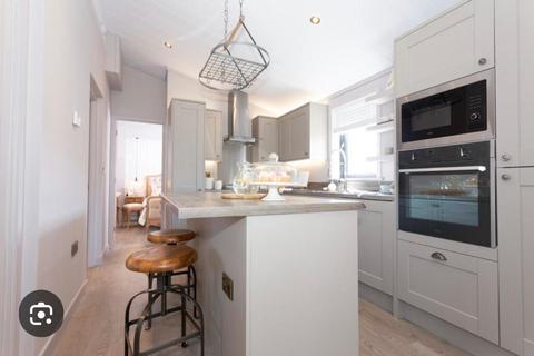 2 bedroom lodge for sale, Bacton Rd North Walsham