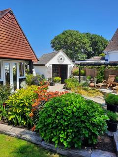 3 bedroom detached house for sale, Barn Road, East Wittering, PO20