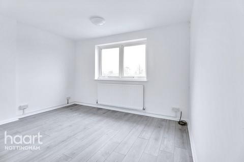 26 Ferngill Close, Nottingham, NG2 1LB