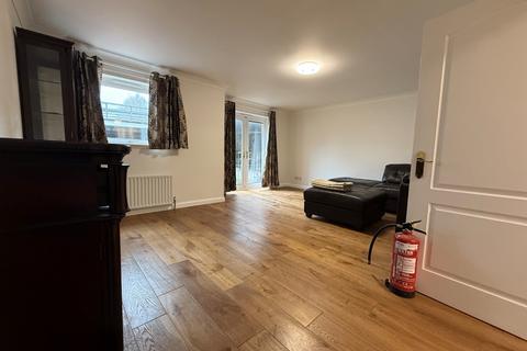 5 bedroom duplex to rent, Lymburn Street, Yorkhill, Glasgow, G3
