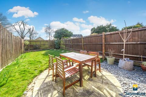 11 Cranstoun Close, Guildford, GU3 3HL