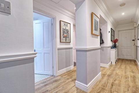 2 bedroom apartment for sale, Palmerston Road, Westcliff-on-Sea, SS0
