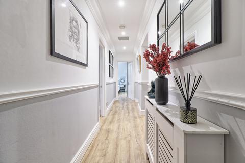 2 bedroom apartment for sale, Palmerston Road, Westcliff-on-Sea, SS0