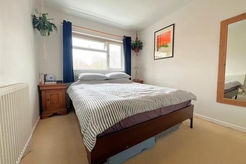 14 Arundel Close, Warwick, CV34 5HZ