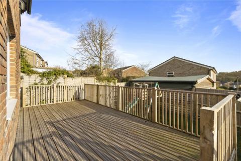 10 Forest Rise, Crowborough, TN6 2ES