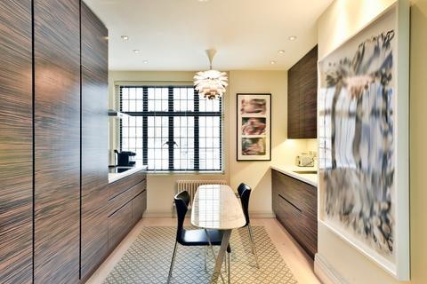 2 bedroom flat to rent, Sloane Street, Knightsbridge, London