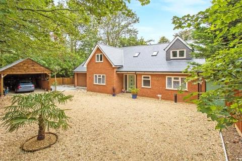 4 bedroom detached house for sale, Daws Hill Lane, Buckinghamshire HP11