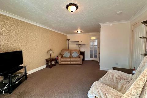 2 bedroom end of terrace house for sale, Tom Joyce Close, Snodland