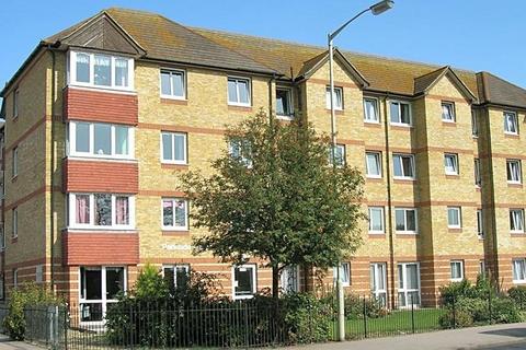 1 bedroom ground floor flat for sale, Parkside Court, Herne Bay, CT6 5RP