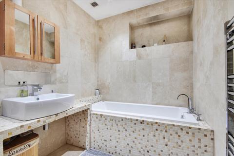 4 bedroom bungalow for sale, Bradbourne Vale Road, Sevenoaks, Kent, TN13