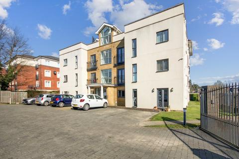 2 bedroom apartment for sale, London Road, East Grinstead, RH19