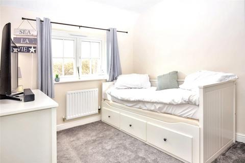 18 Swithens Close, Wakefield, WF1 4GB