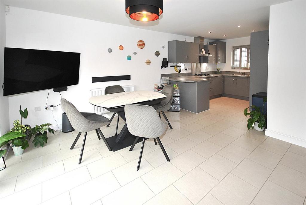 Dining/family area