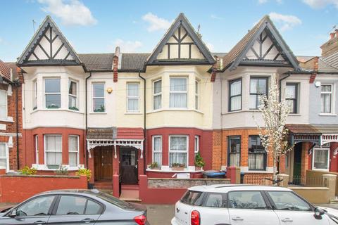 2 bedroom flat to rent, Maybury Gardens, Willesden, London, NW10