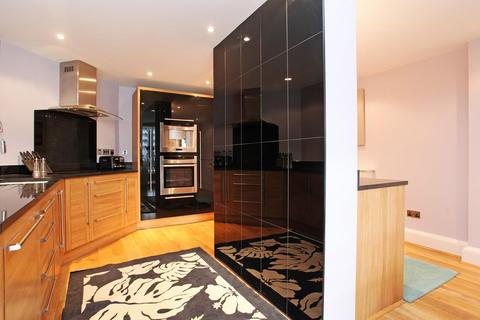 2 bedroom apartment for sale, Chelsea Harbour, Chelsea, SW10