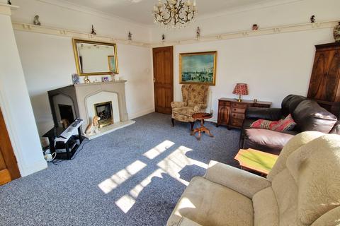 4 bedroom bungalow for sale, CROSSFIELD AVENUE, PORTHCAWL, CF36 3LA
