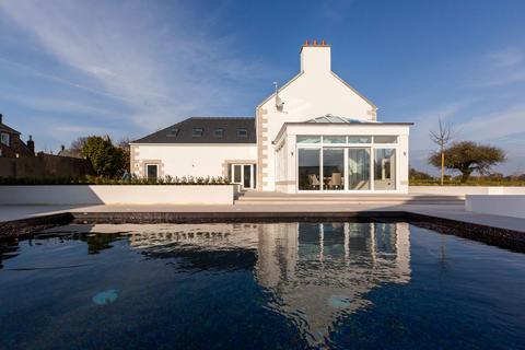 5 bedroom detached house for sale, Viewfields, St Lawrence