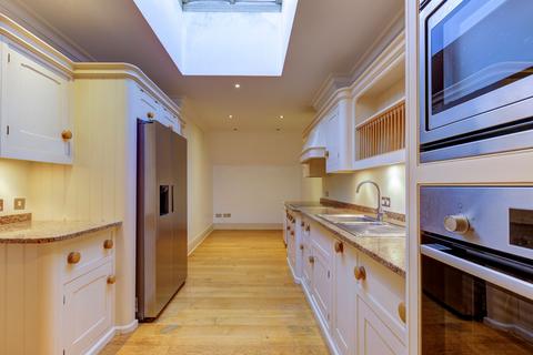 2 bedroom apartment for sale, Chateau Royale, Grouville