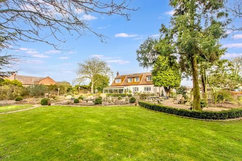 3 bedroom farm house for sale, High Road, Briston, Melton Constable, Norfolk, NR24