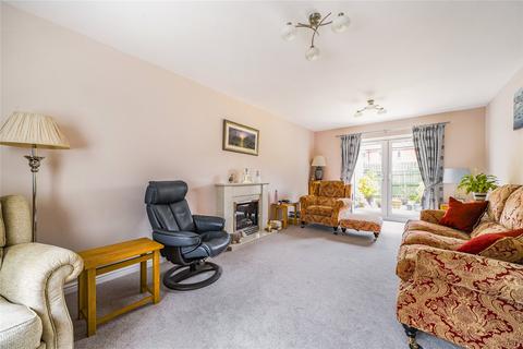 2 Bounty Grove, Exeter, EX2 7GN