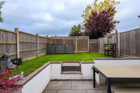 26 Burntwick Drive, Lower Halstow, Sittingbourne, ME9 7DX