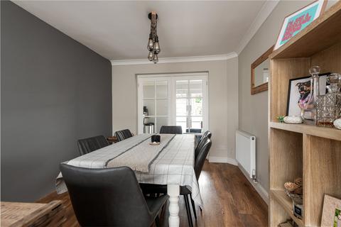 26 Burntwick Drive, Lower Halstow, Sittingbourne, ME9 7DX