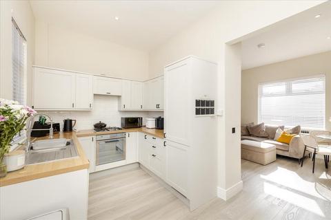 7 Abbey Grange, Newtongrange, Dalkeith, EH22 4RD