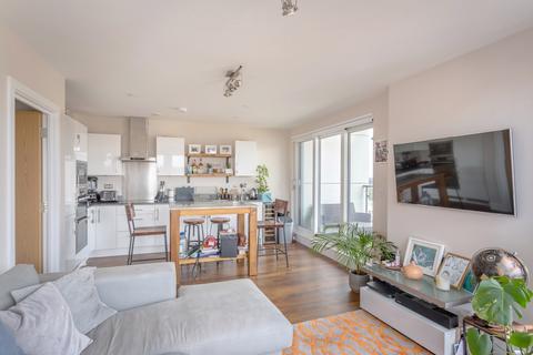 2 bedroom flat for sale, Opus House, Charrington Place, St. Albans, Hertfordshire