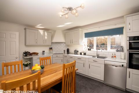 27 Badgers Chase, Retford, DN22 6RX