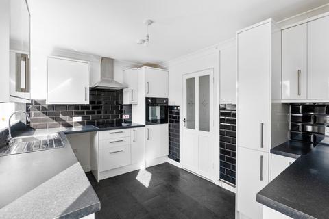 4 Cheviot Crescent, Wishaw, ML2 7PN