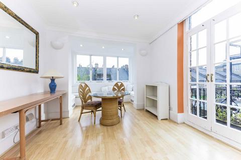 1 bedroom flat for sale, Queenstown Road, London SW8