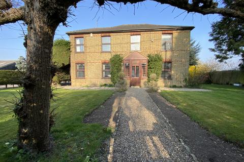undefined, Blasford Hill, Little Waltham CM3