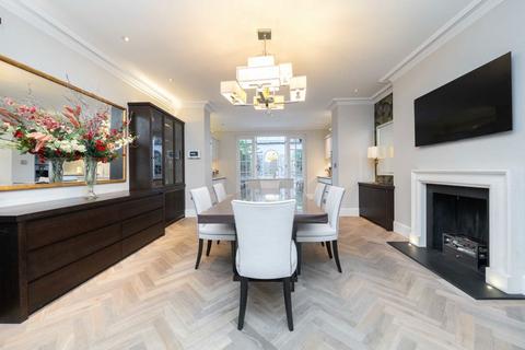 undefined, Chesterfield Hill, London W1J